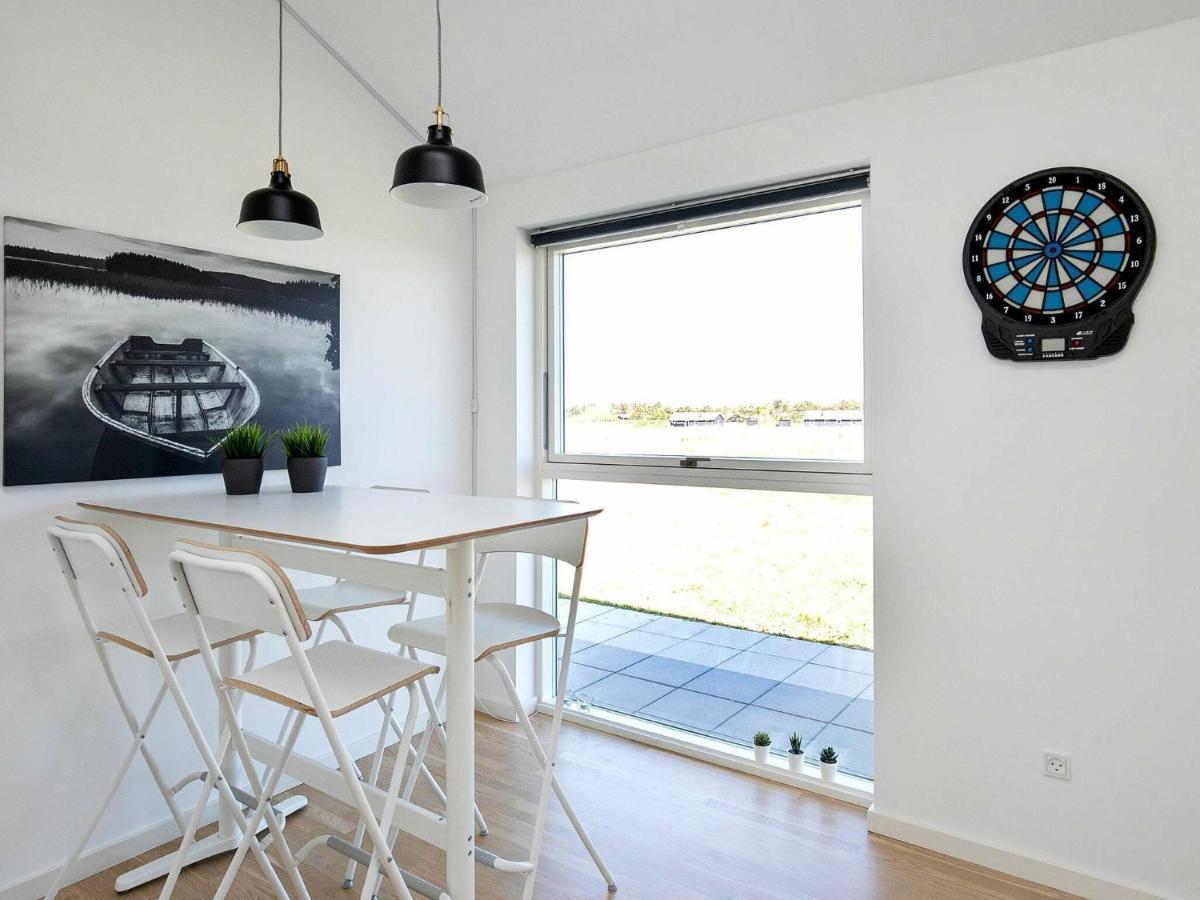 6 Person Holiday Home In L Kken Lokken Room photo